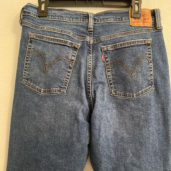 Levi’s Wedgie Straight Women’s Button Fly Raw Hem Size 32 Distressed UB1-23 - Picture 6 of 11